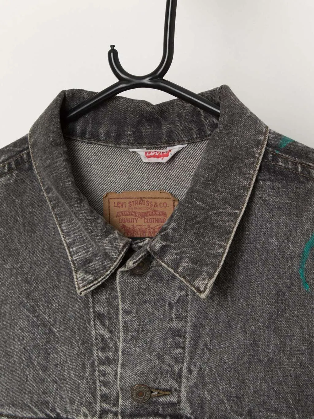 80s vintage customised Levis stonewash trucker denim jacket with a painted back – Large / XL