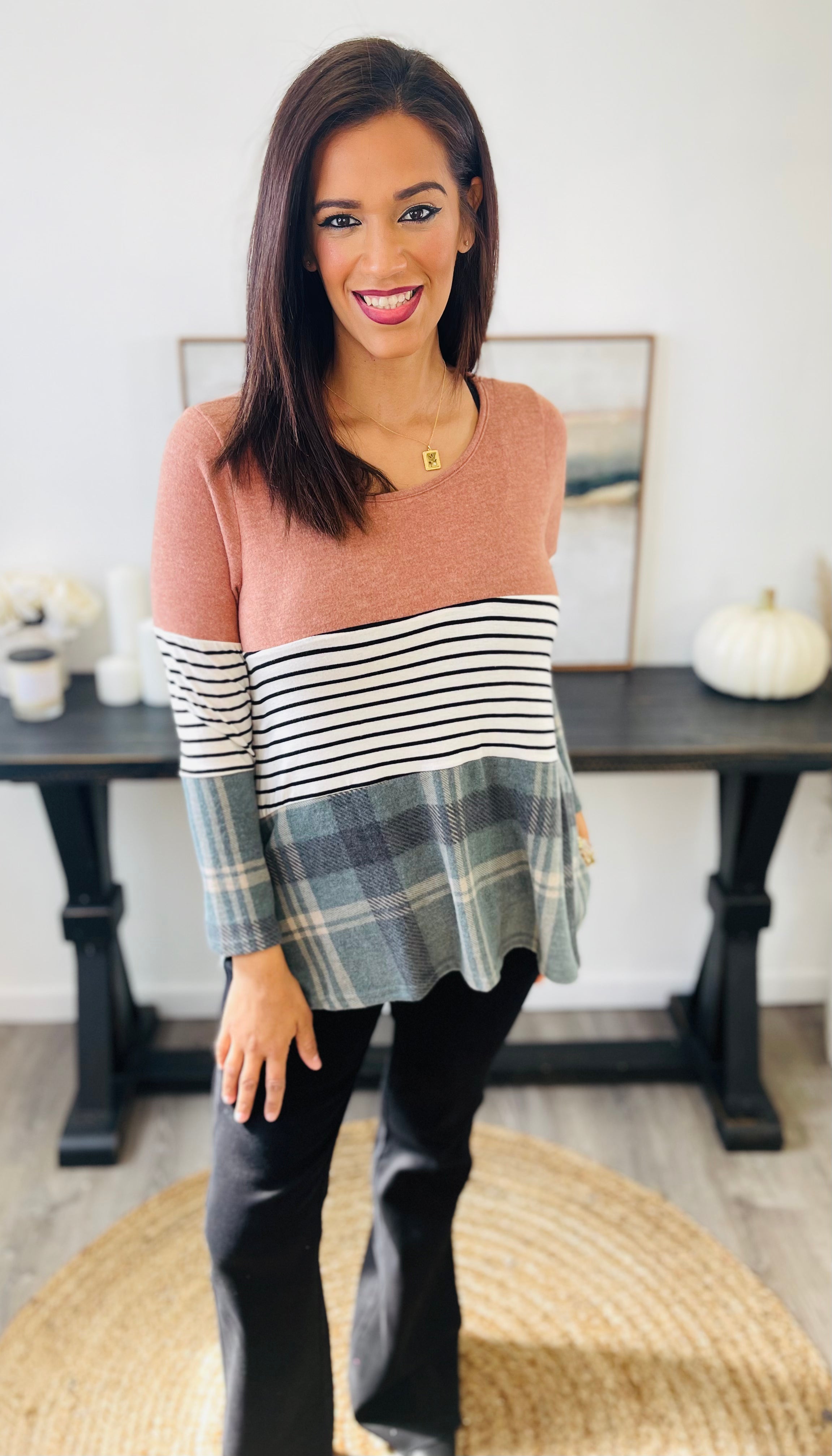 *Bonnie Plaid Colorblock Top*