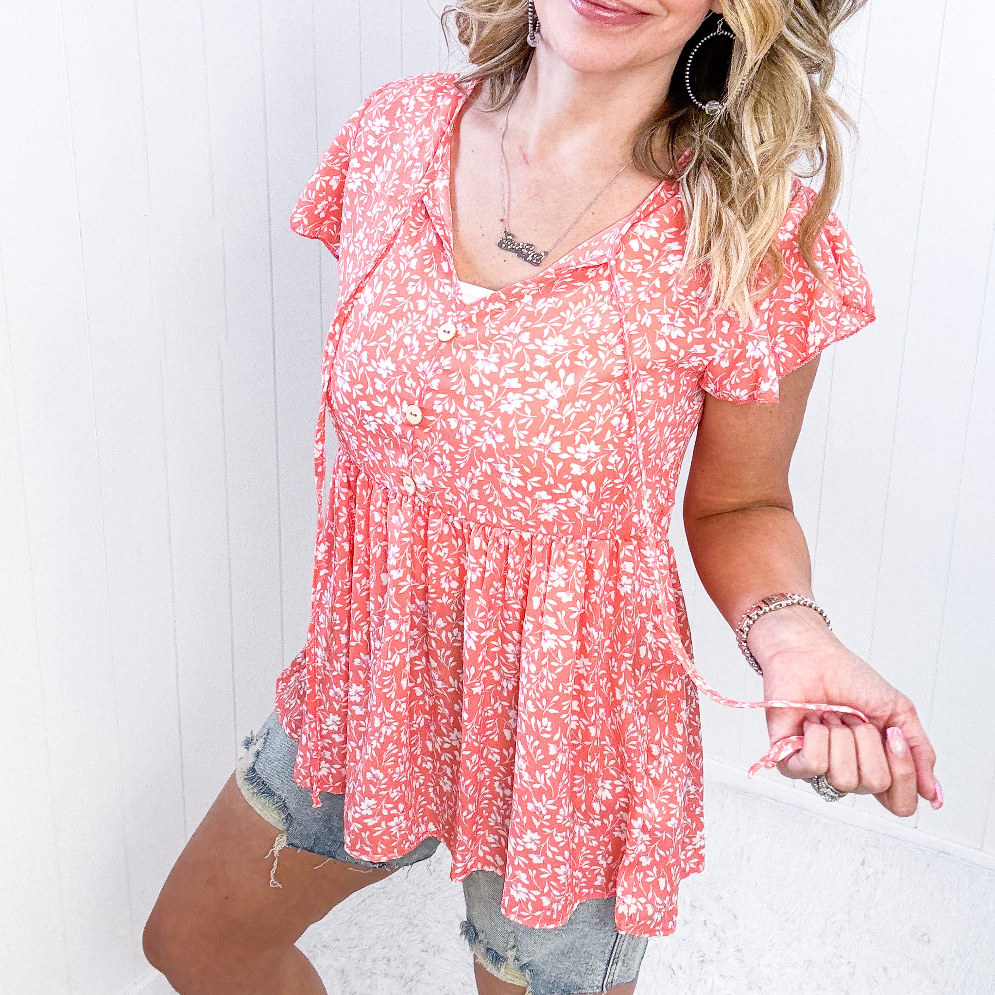 Flirty and Thriving Floral Flutter Sleeve Top in Peach