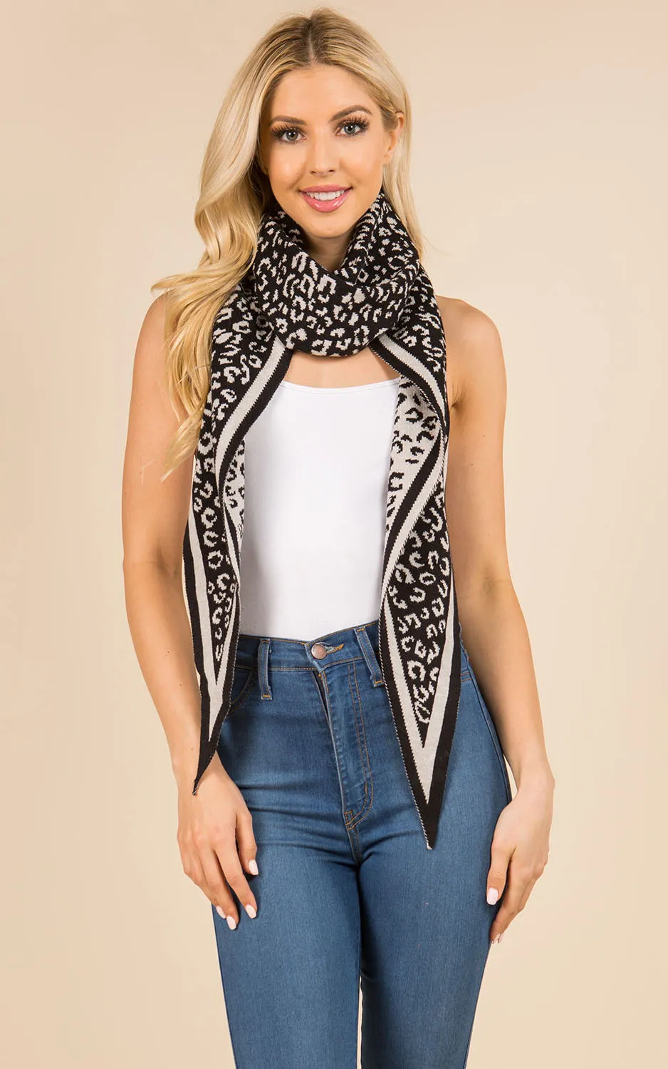 GAO3145 Leopard Print Oblong Scarf