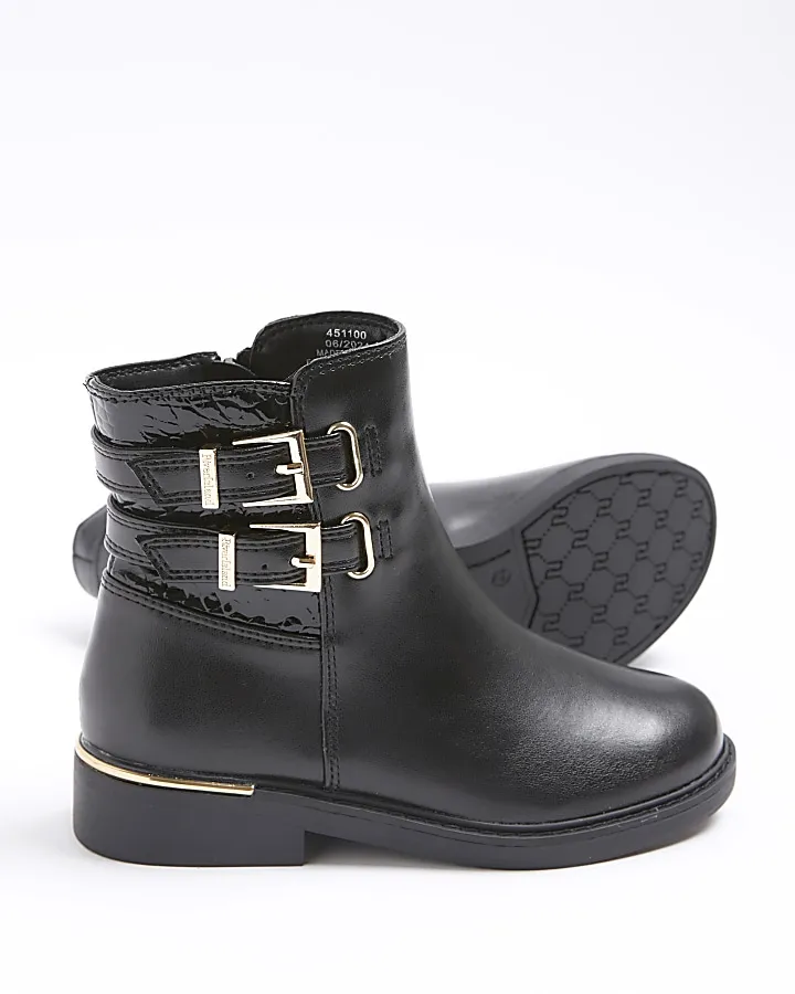 Girls black buckle boots