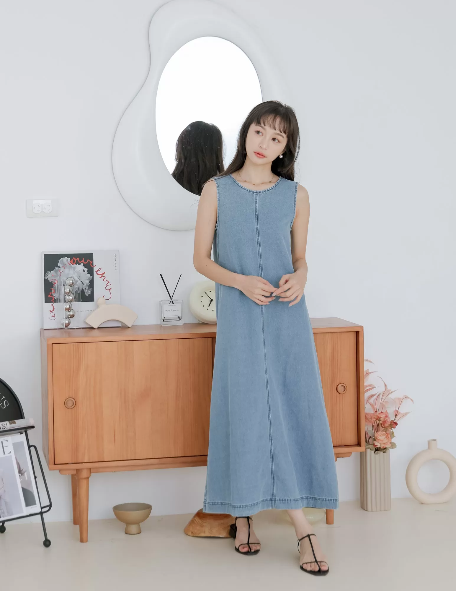 Janet Denim Dress in Light Wash