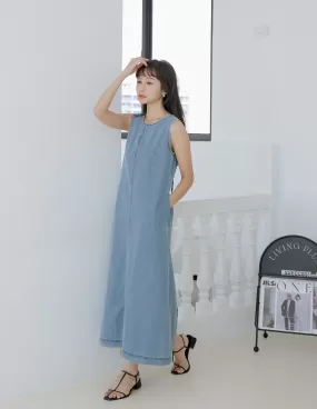 Janet Denim Dress in Light Wash