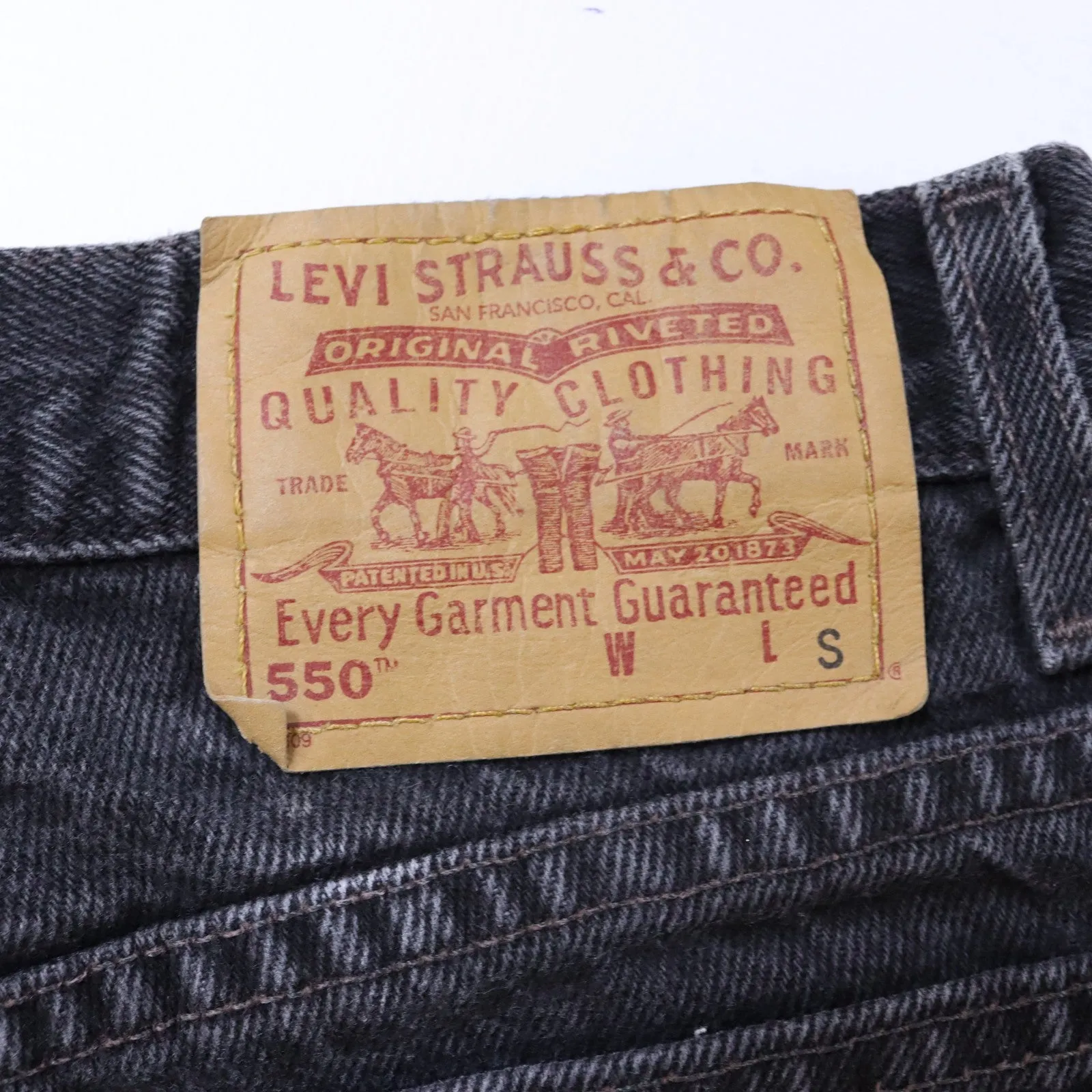 Levi's 550 Black Jeans