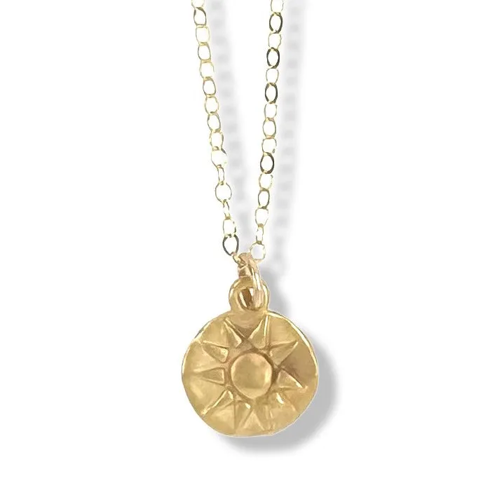 MINI SUN PRINT NECKLACE IN GOLD