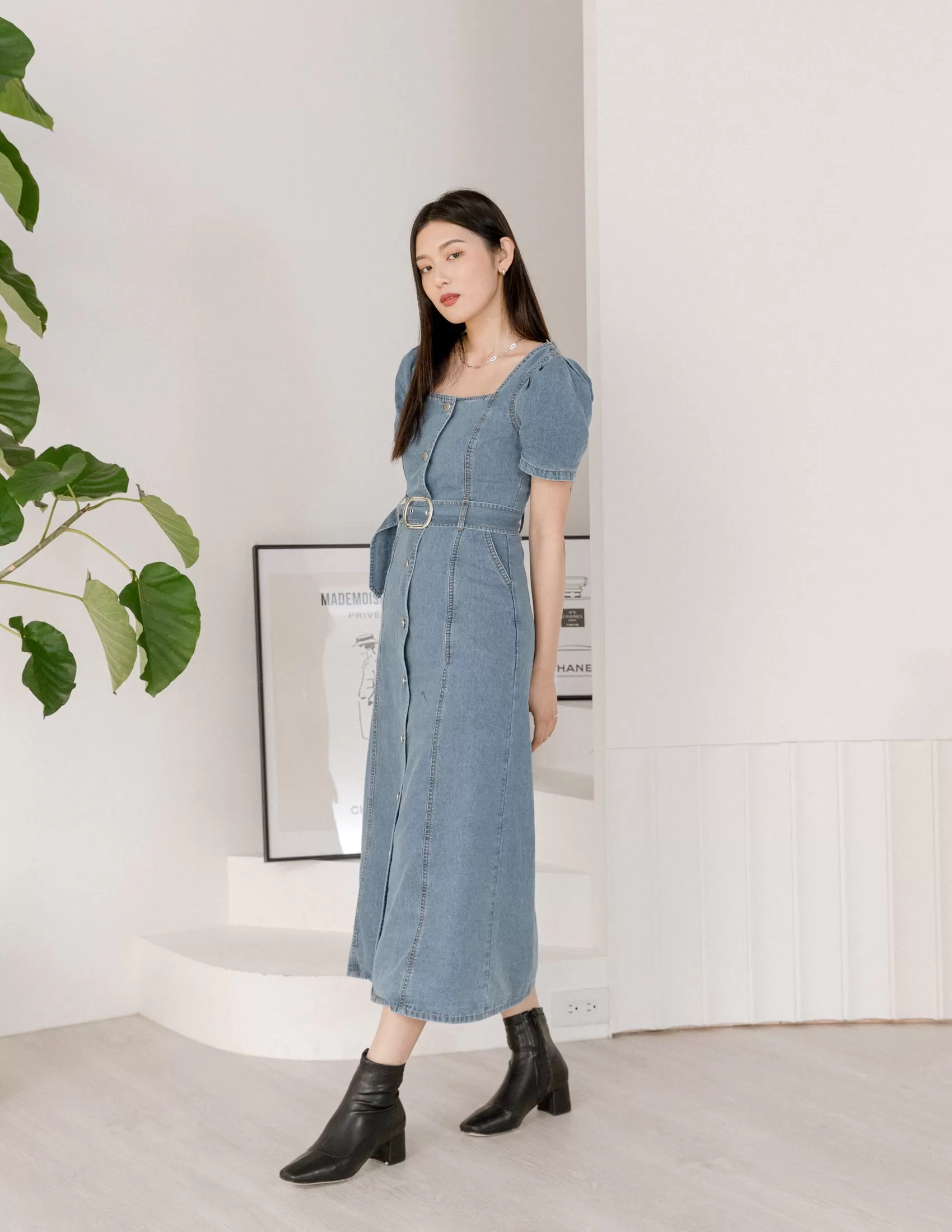 Natasha Denim Dress in Light Wash