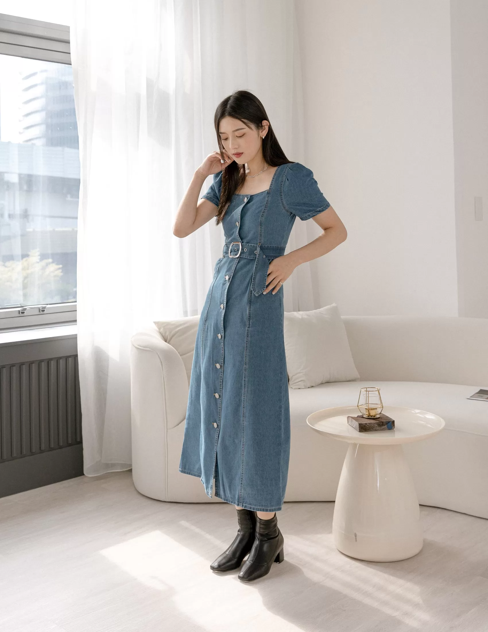 Natasha Denim Dress in Mid Wash