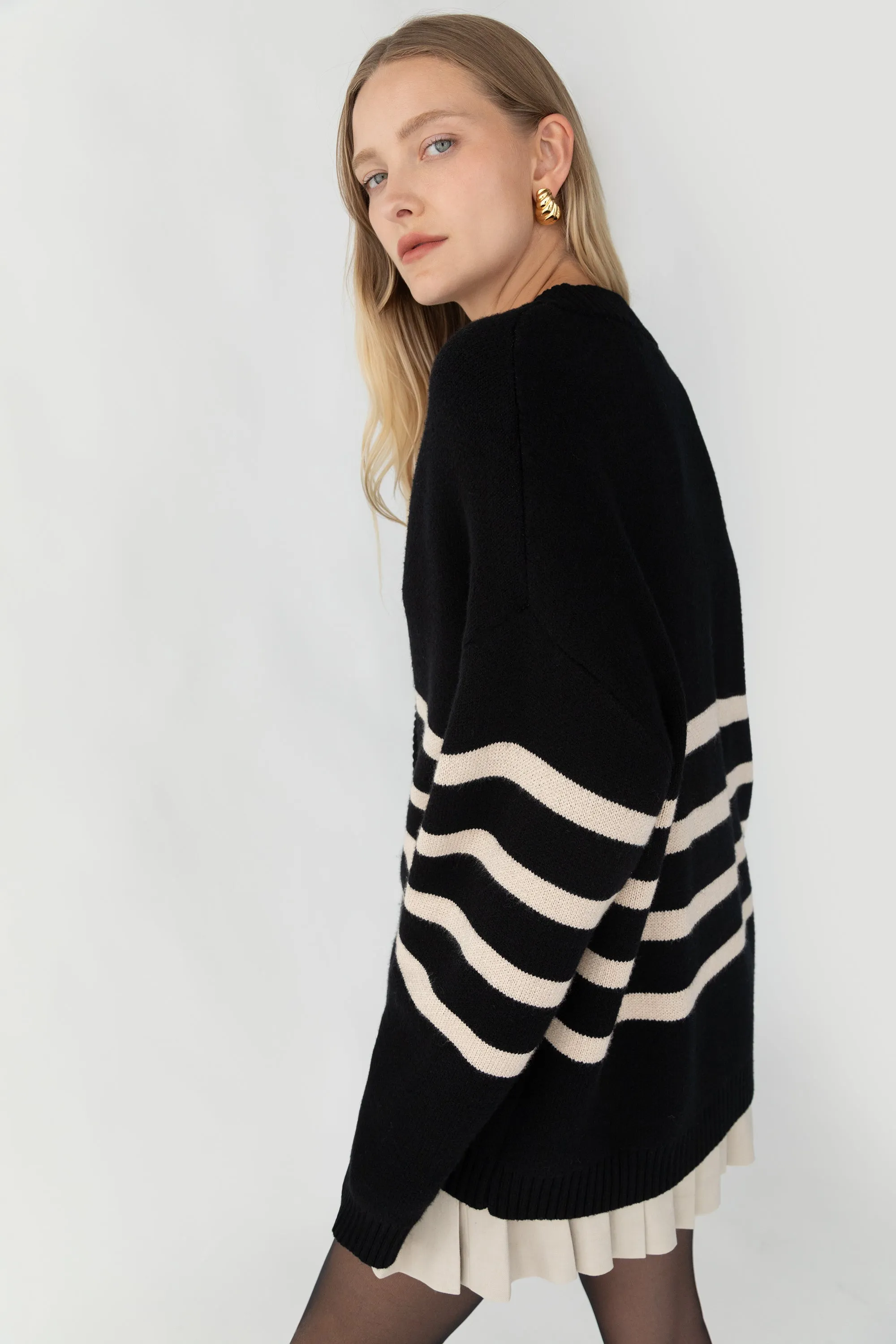 STRIPED BUTTON FRONT CARDIGAN