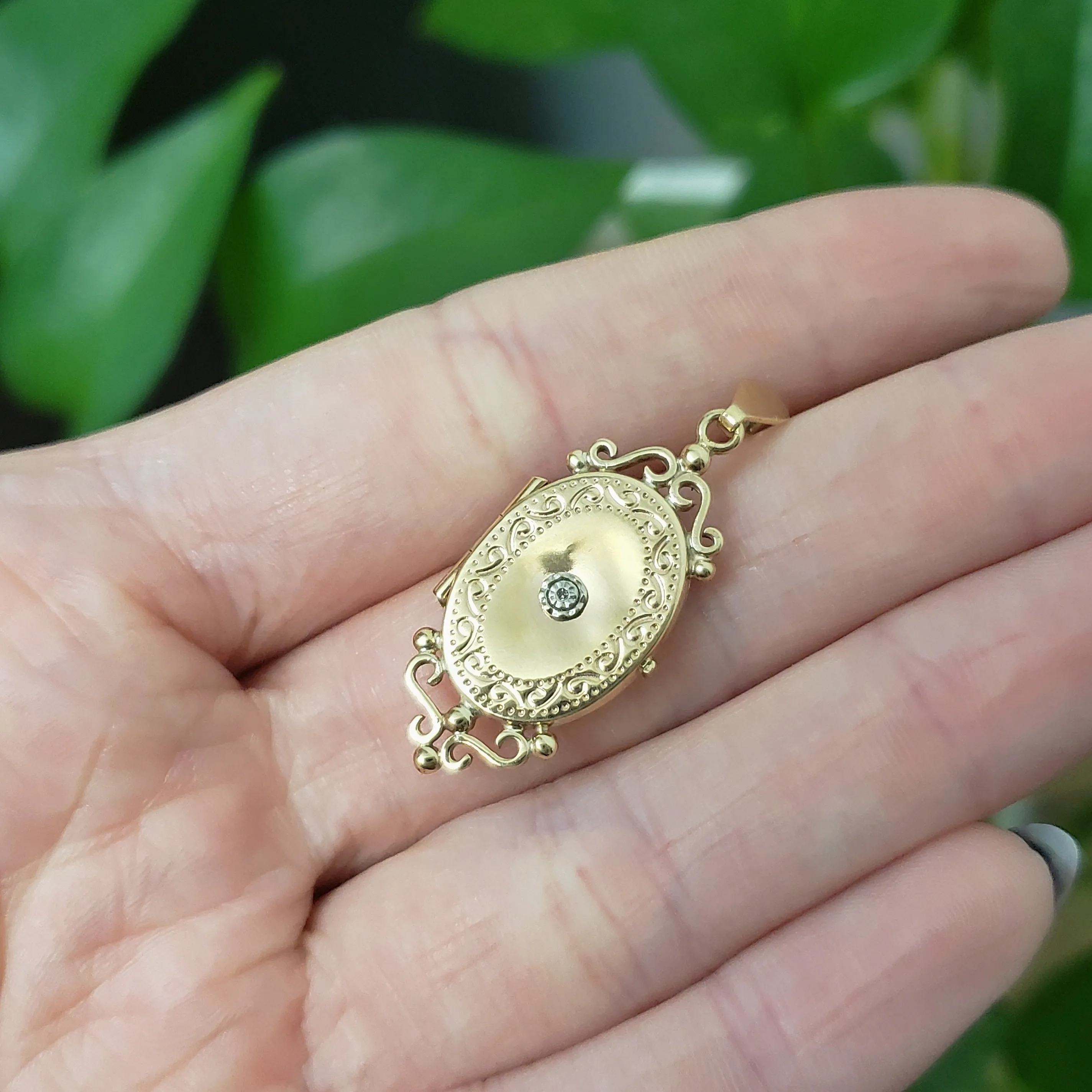 Vintage Filigree Locket